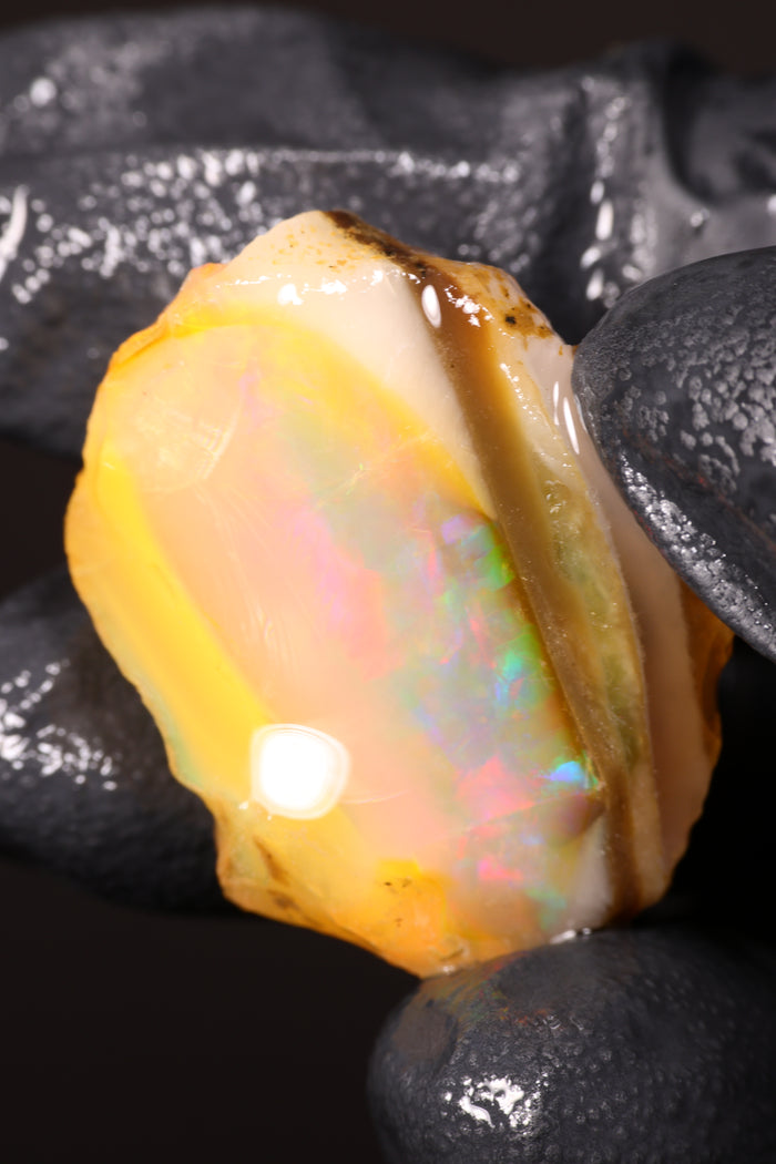 9.11g Rough Ethiopian Welo Specimen Opal