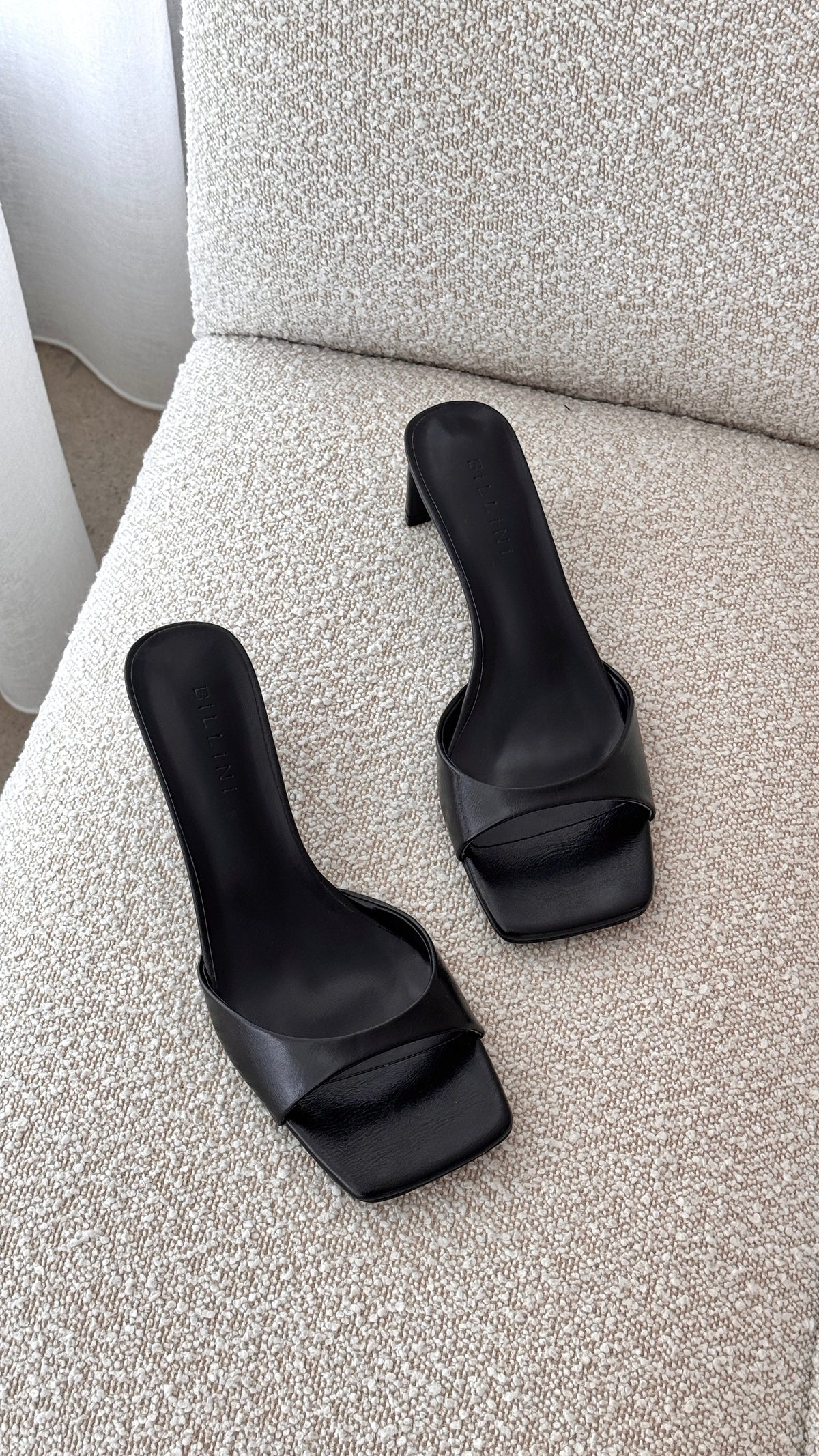 Yadira Heel - Black