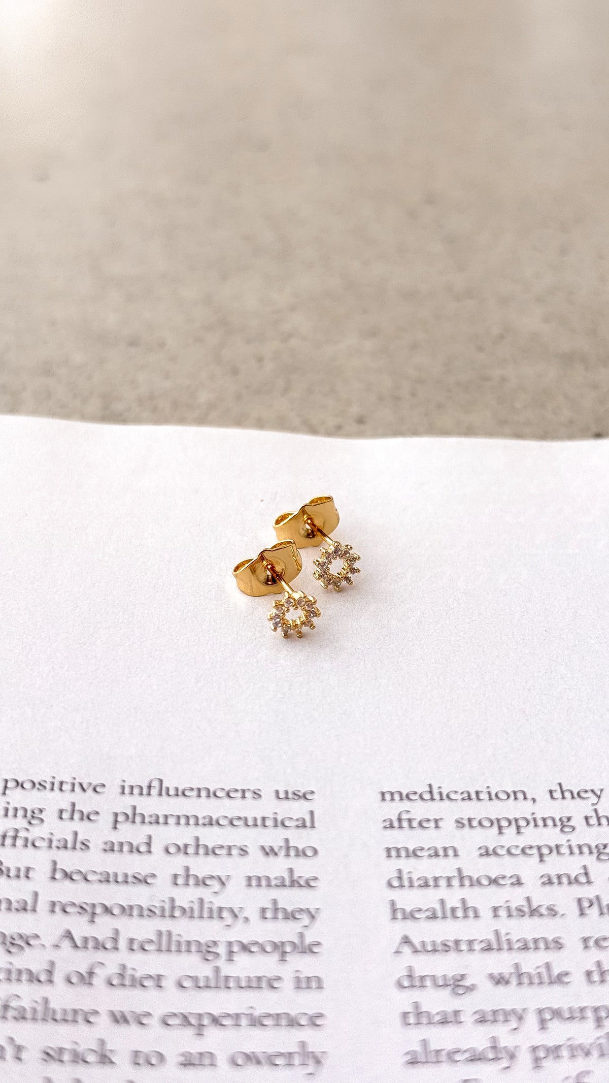 Sally Earrings - Gold
