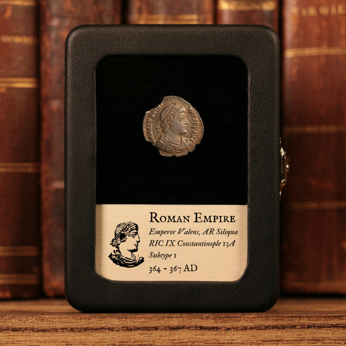 Rome, Emperor Valens, AR Siliqua, Votive Wreath Reverse - 364 to 367 CE - Roman Empire