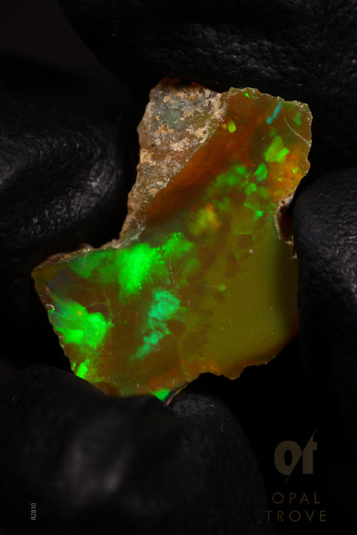 0.83g Rough Ethiopian Jewelry Grade Welo Opal