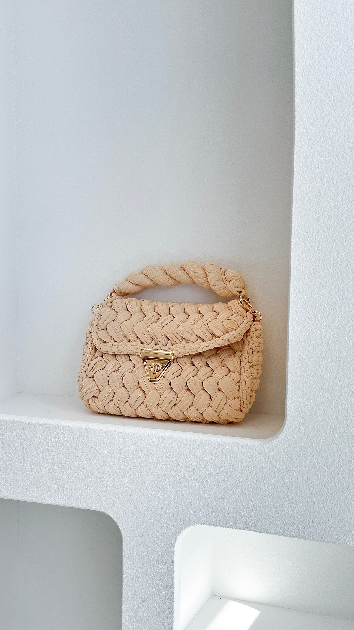 Annabel Chunky Plaited Handbag - Cream