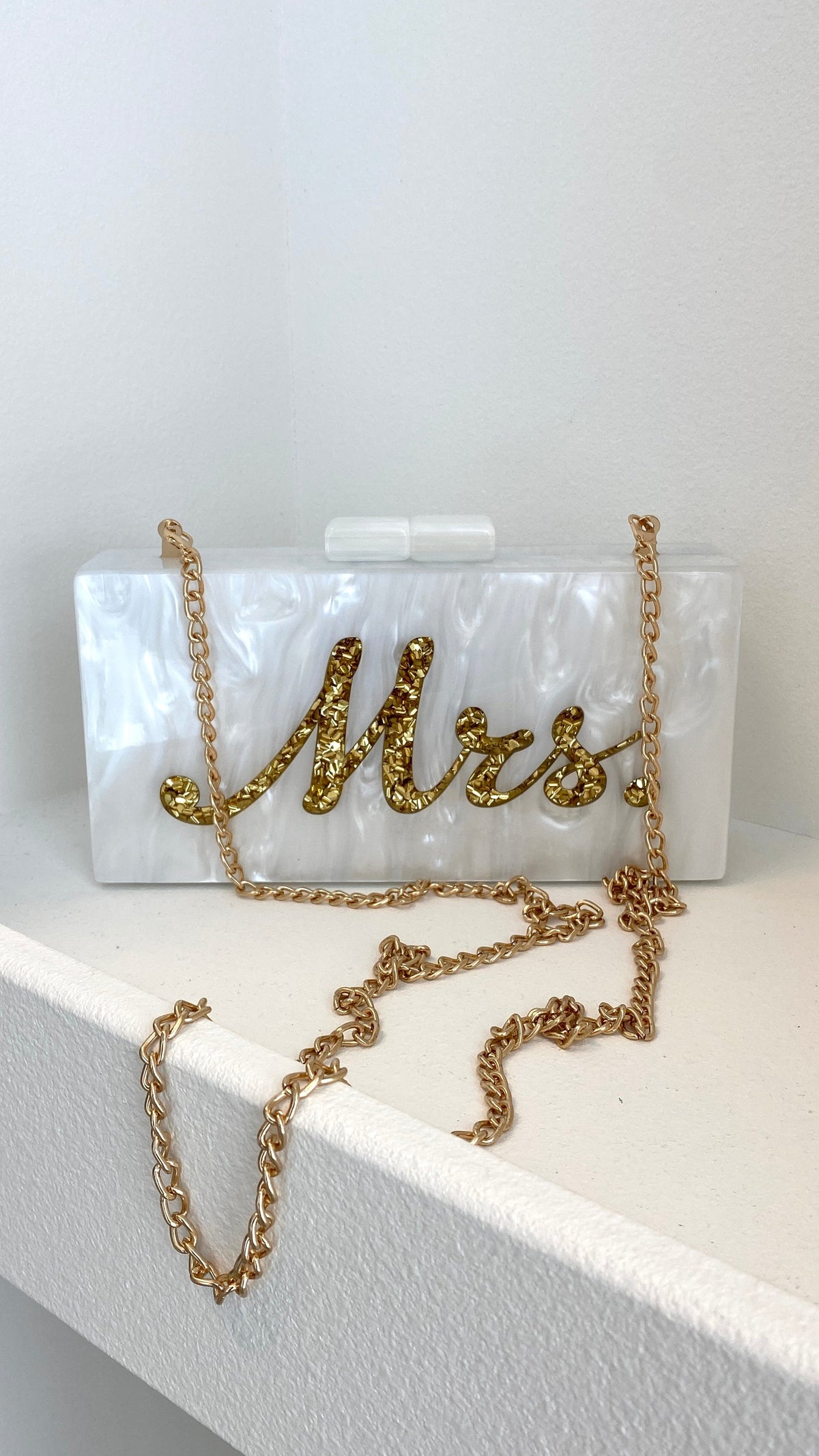 Mrs. Pearla Clutch - White/Gold