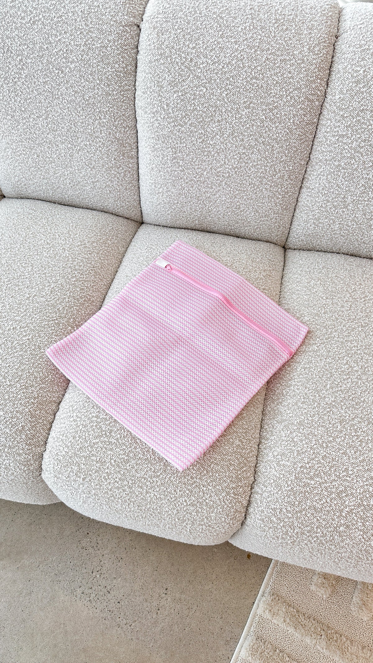 Lingerie Wash Bag - Pink/White