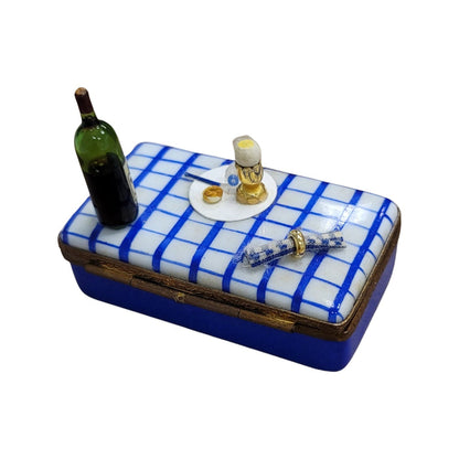 Elegant Bistro Table Figurine Porcelain Limoges furniture French Trinket Box