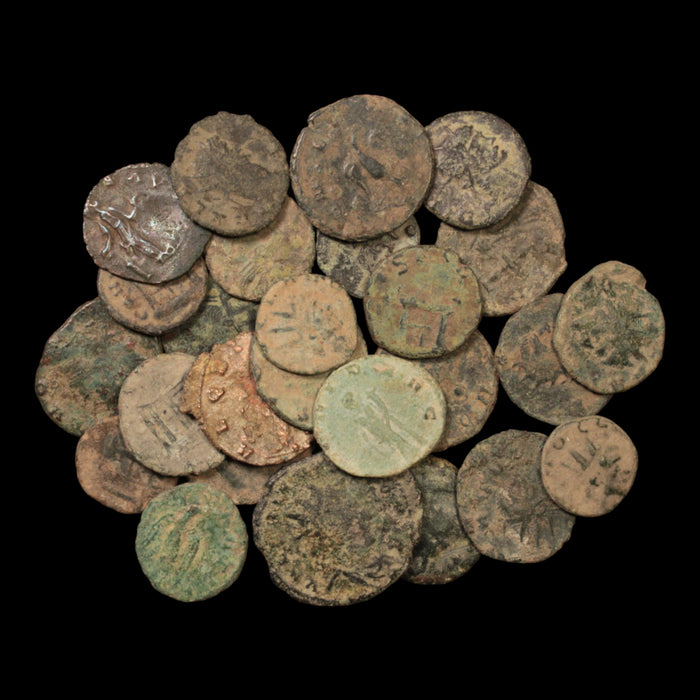 Lot of 25: Roman Empire, Antoniniani, Low Grade - c. 268 to 300 CE - Roman Empire