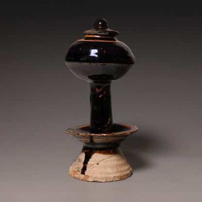 Qing Dynasty, Dark Glazed Oil Lamp - c. 1700s to 1800s - Imperial China