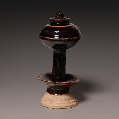 Qing Dynasty, Dark Glazed Oil Lamp - c. 1700s to 1800s - Imperial China