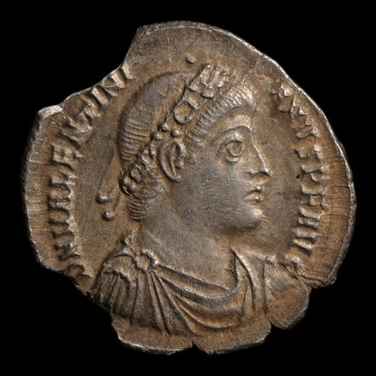 Rome, Emperor Valens, AR Siliqua, Votive Wreath Reverse - 364 to 367 CE - Roman Empire